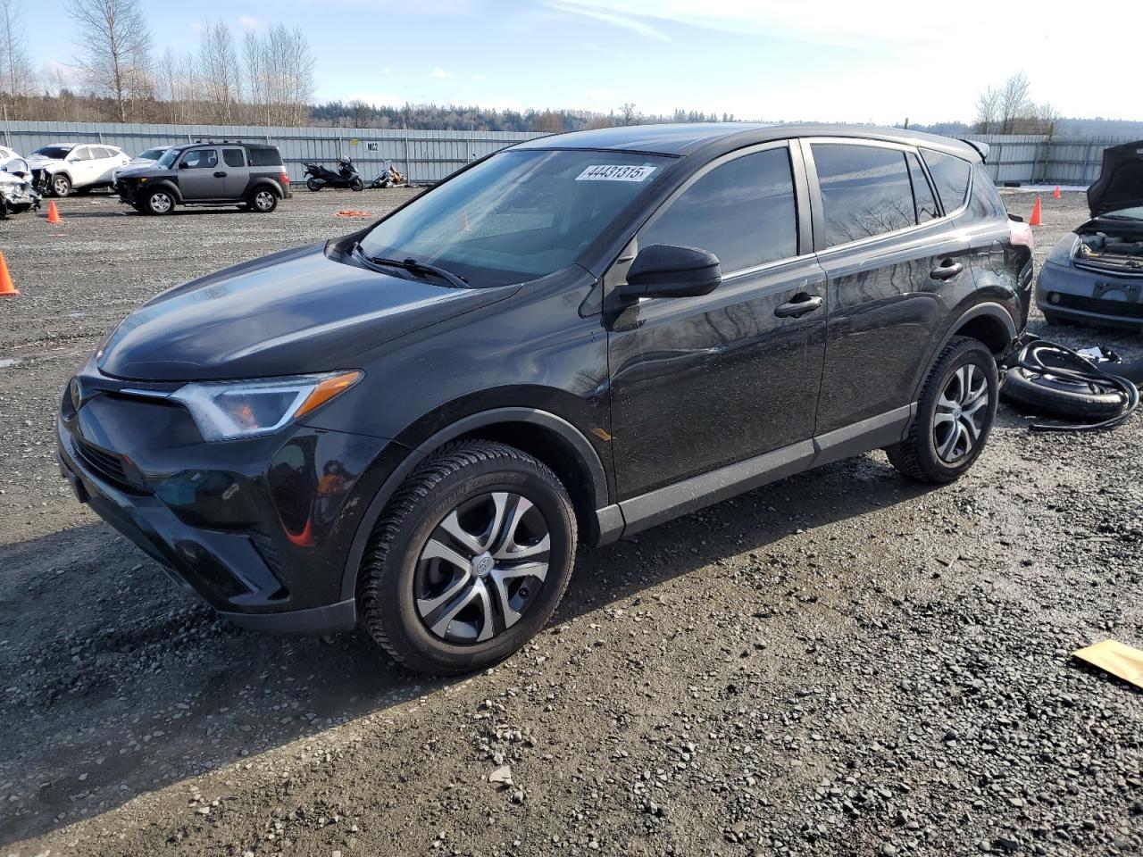 2018 TOYOTA RAV4 LE