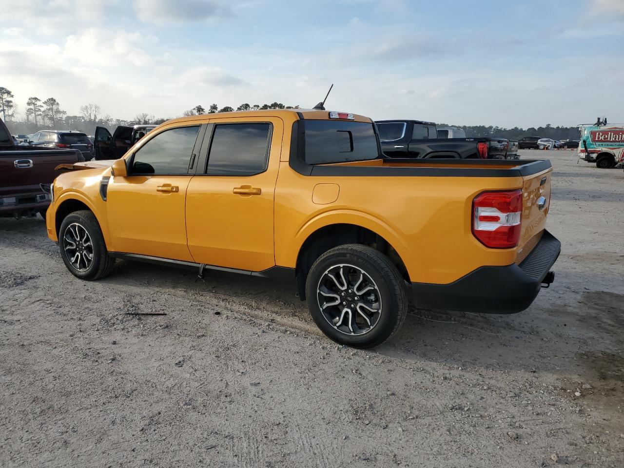 2023 FORD MAVERICK X - Фото 2