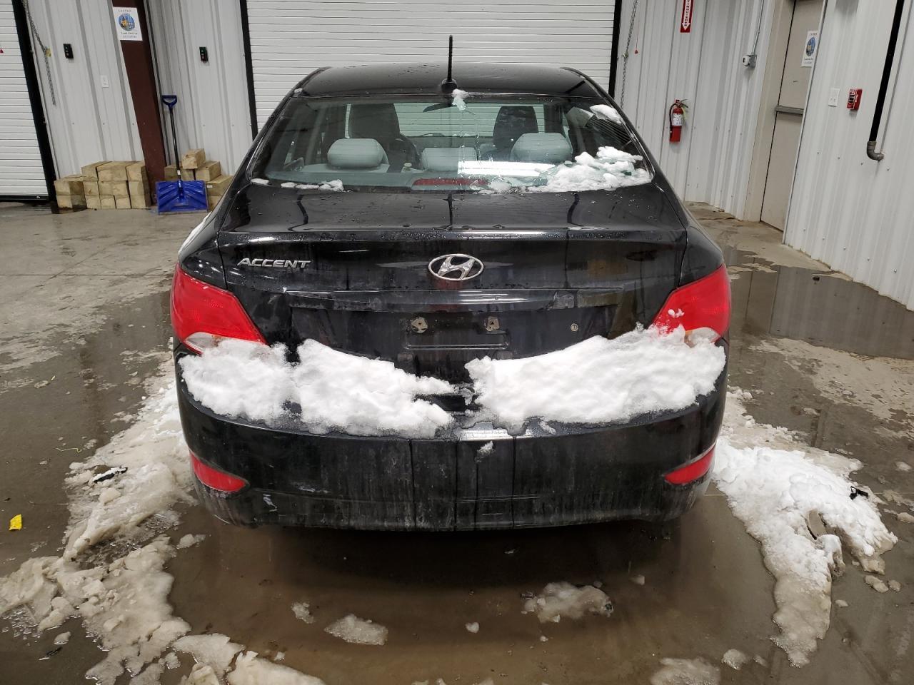 2017 HYUNDAI ACCENT SE - Image 6