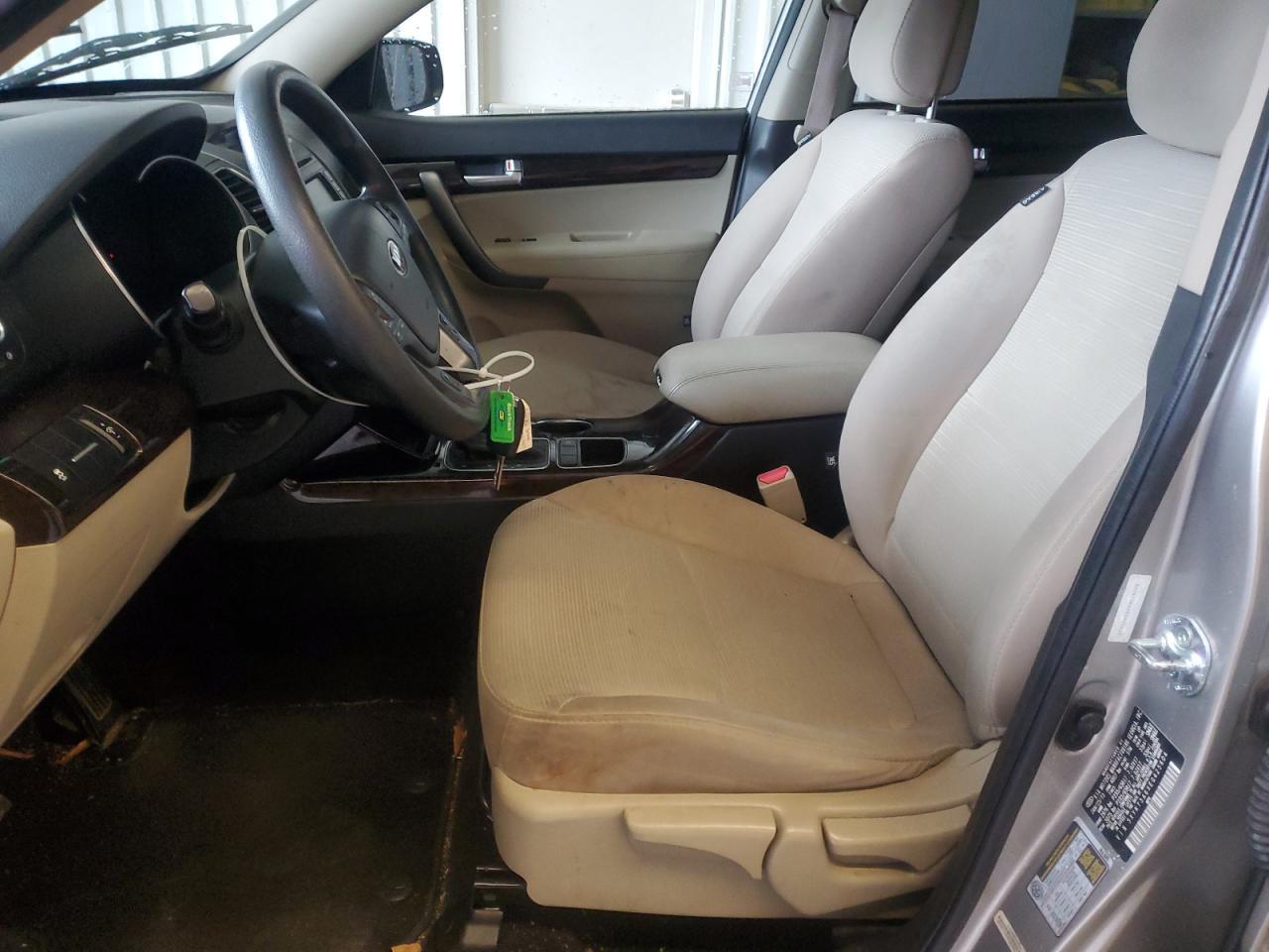 2014 KIA SORENTO LX - Фото 7