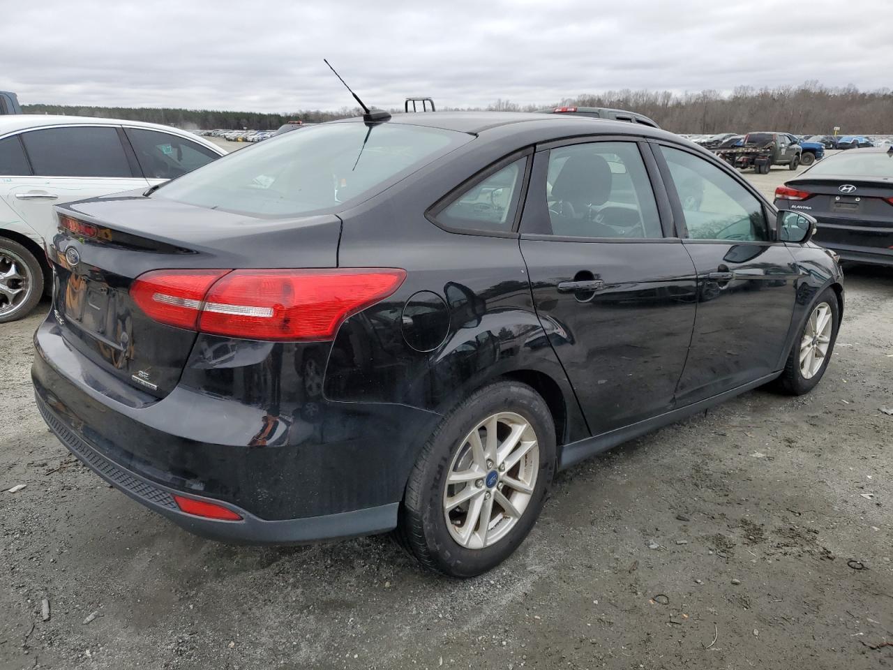 2016 FORD FOCUS SE - Фото 3