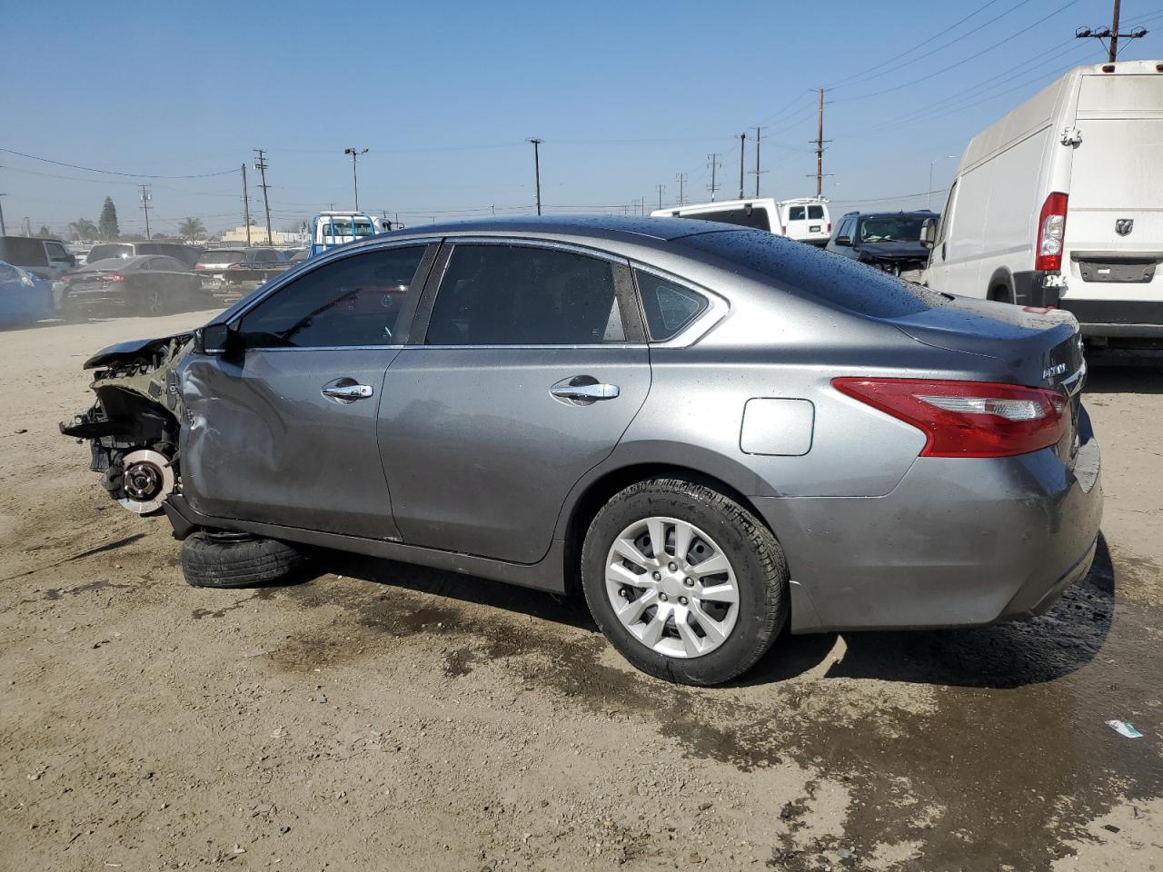 2018 NISSAN ALTIMA 2.5 - Фото 2