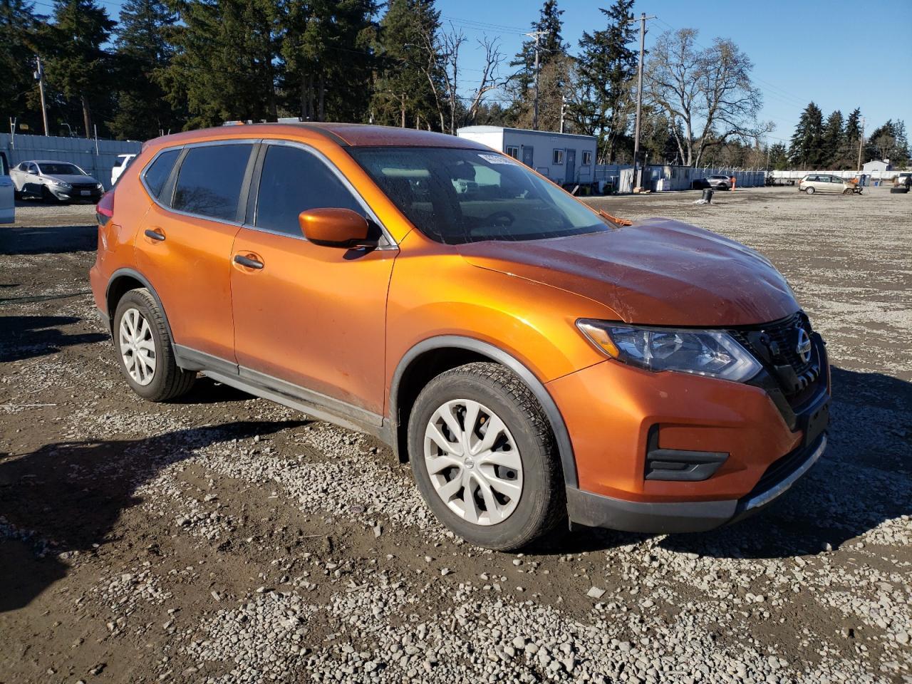 2017 NISSAN ROGUE S - Image 4