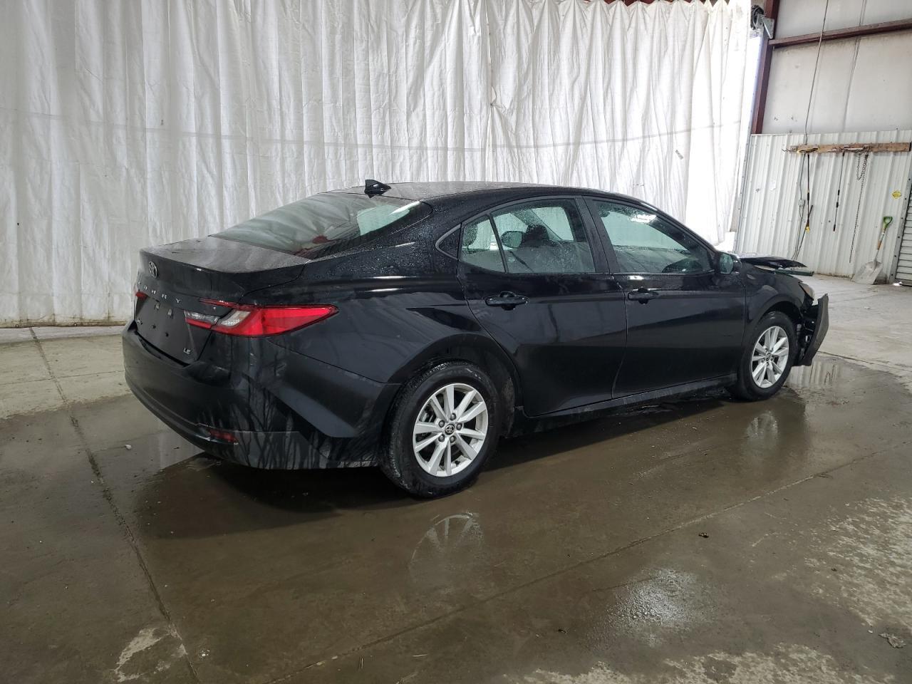 2025 TOYOTA CAMRY XSE - Фото 3