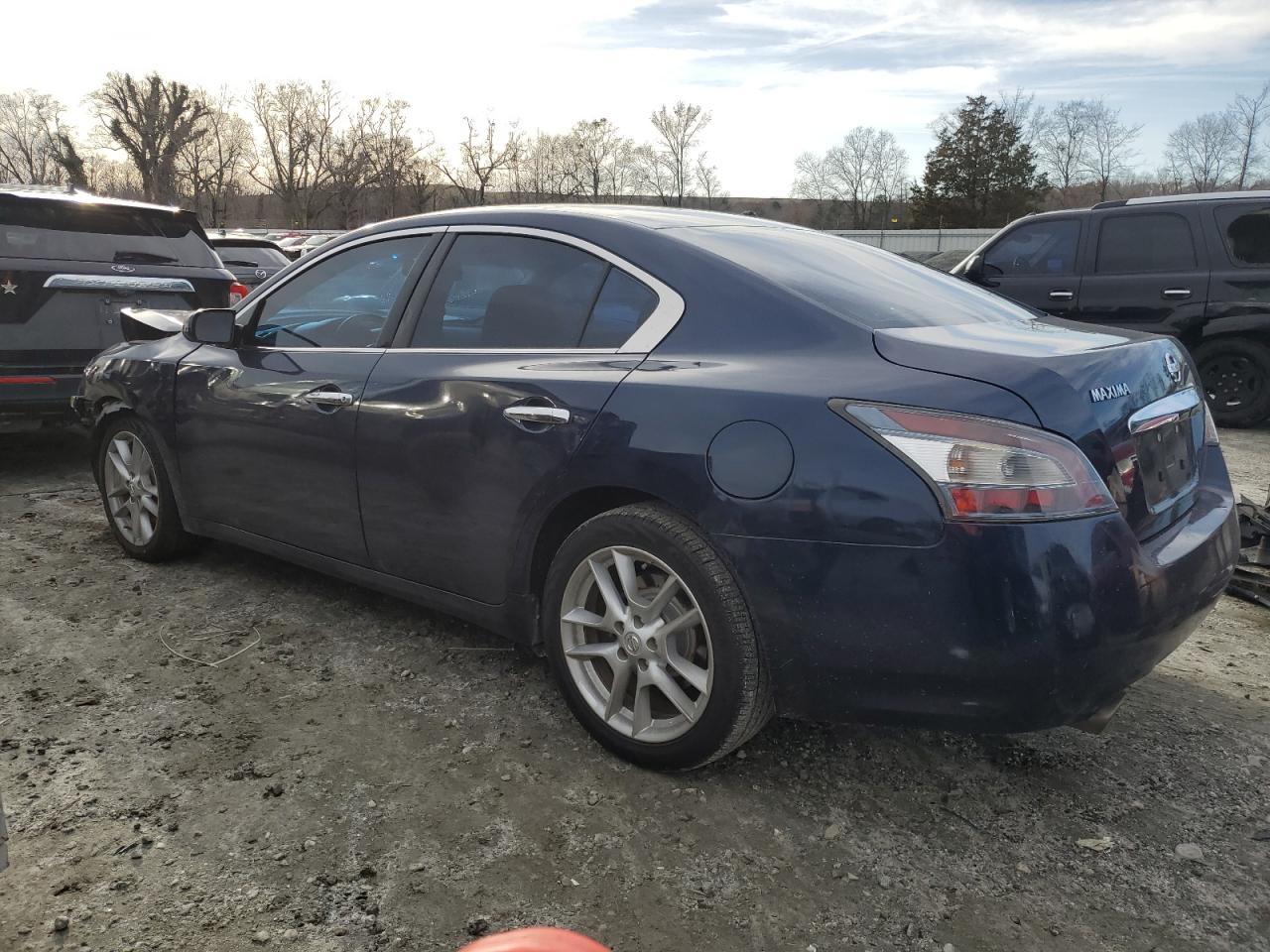 2014 NISSAN MAXIMA S - Image 2