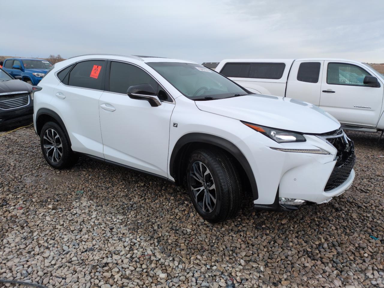 2017 LEXUS NX 200T BA - Фото 4