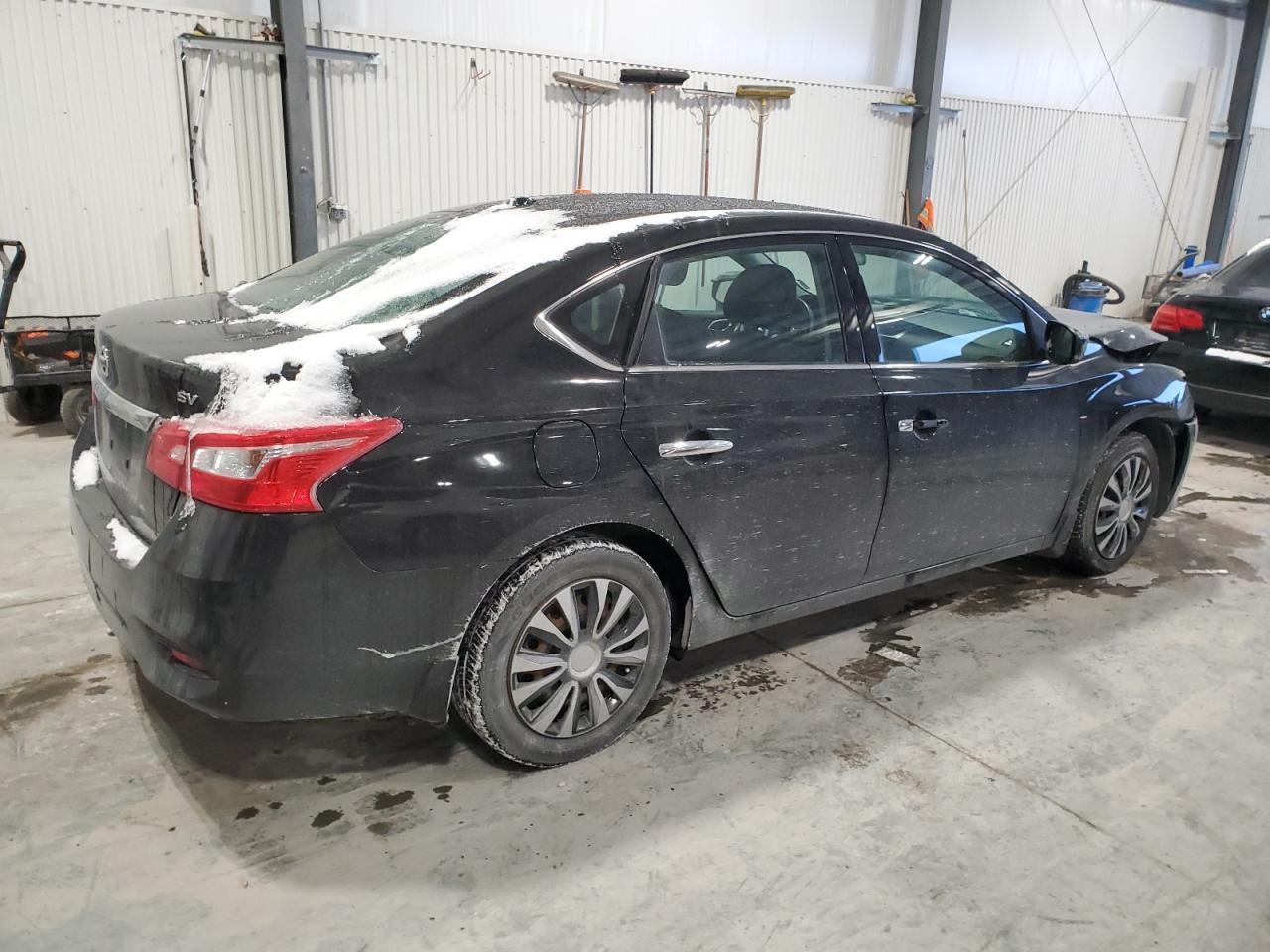 2017 NISSAN SENTRA S - Фото 3