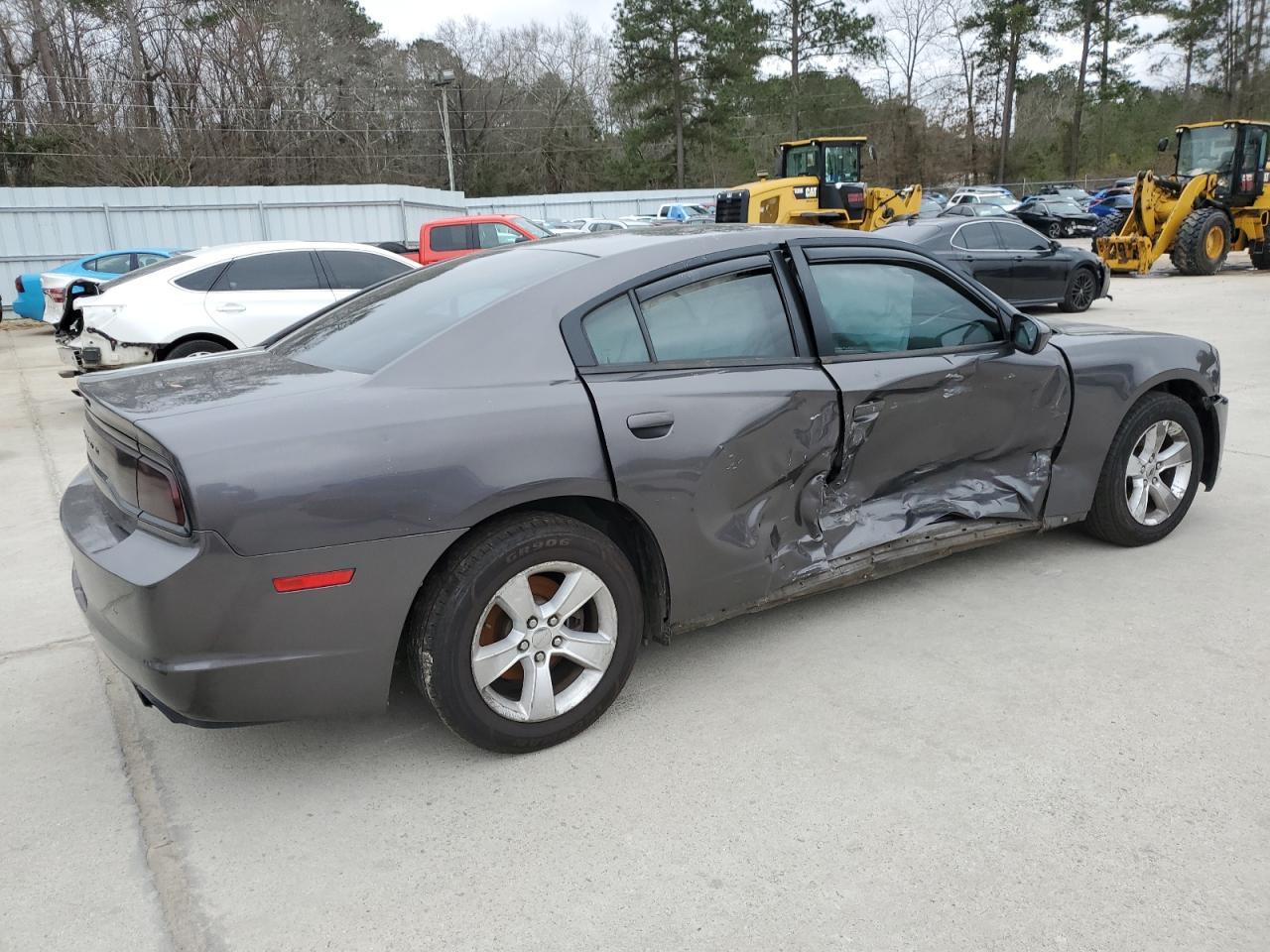 2013 DODGE CHARGER SE - Фото 3