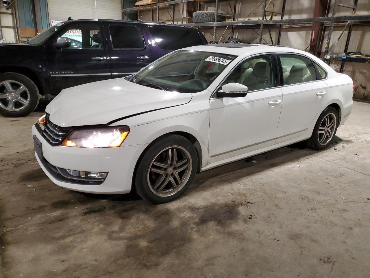 2013 VOLKSWAGEN PASSAT SEL
