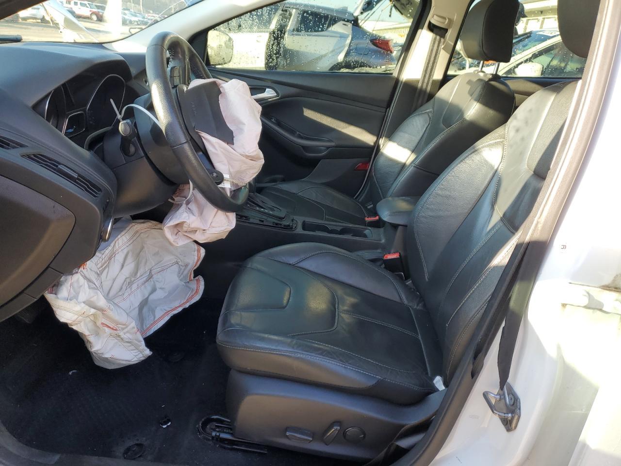 2016 FORD FOCUS SE - Image 7