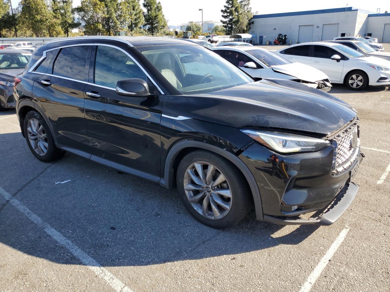 2019 INFINITI QX50 ESSEN - Image 4