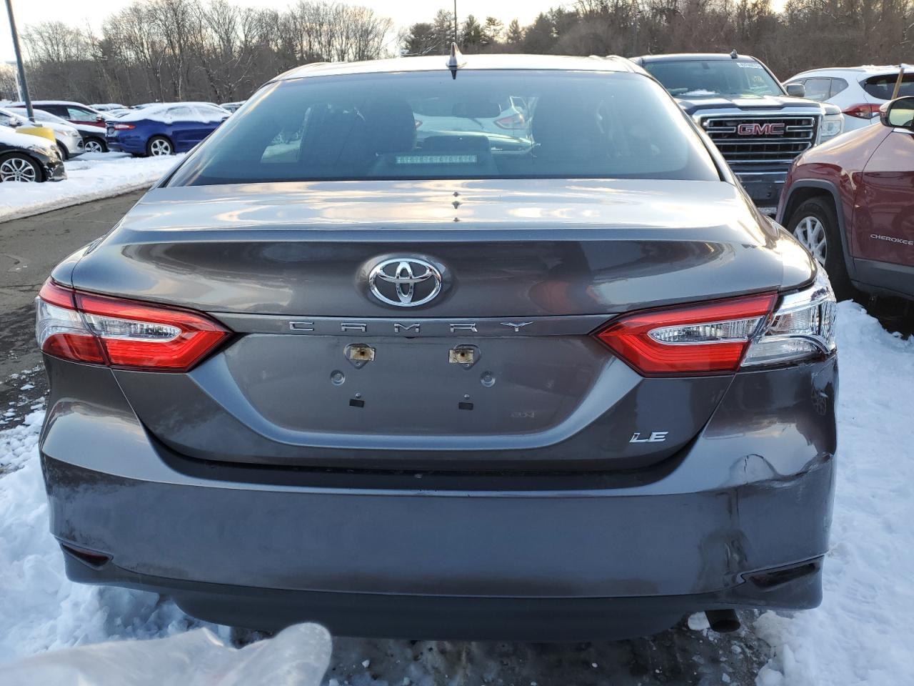 2019 TOYOTA CAMRY L - Фото 6