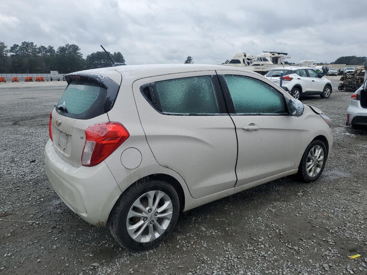 2021 CHEVROLET SPARK 1LT - Фото 3