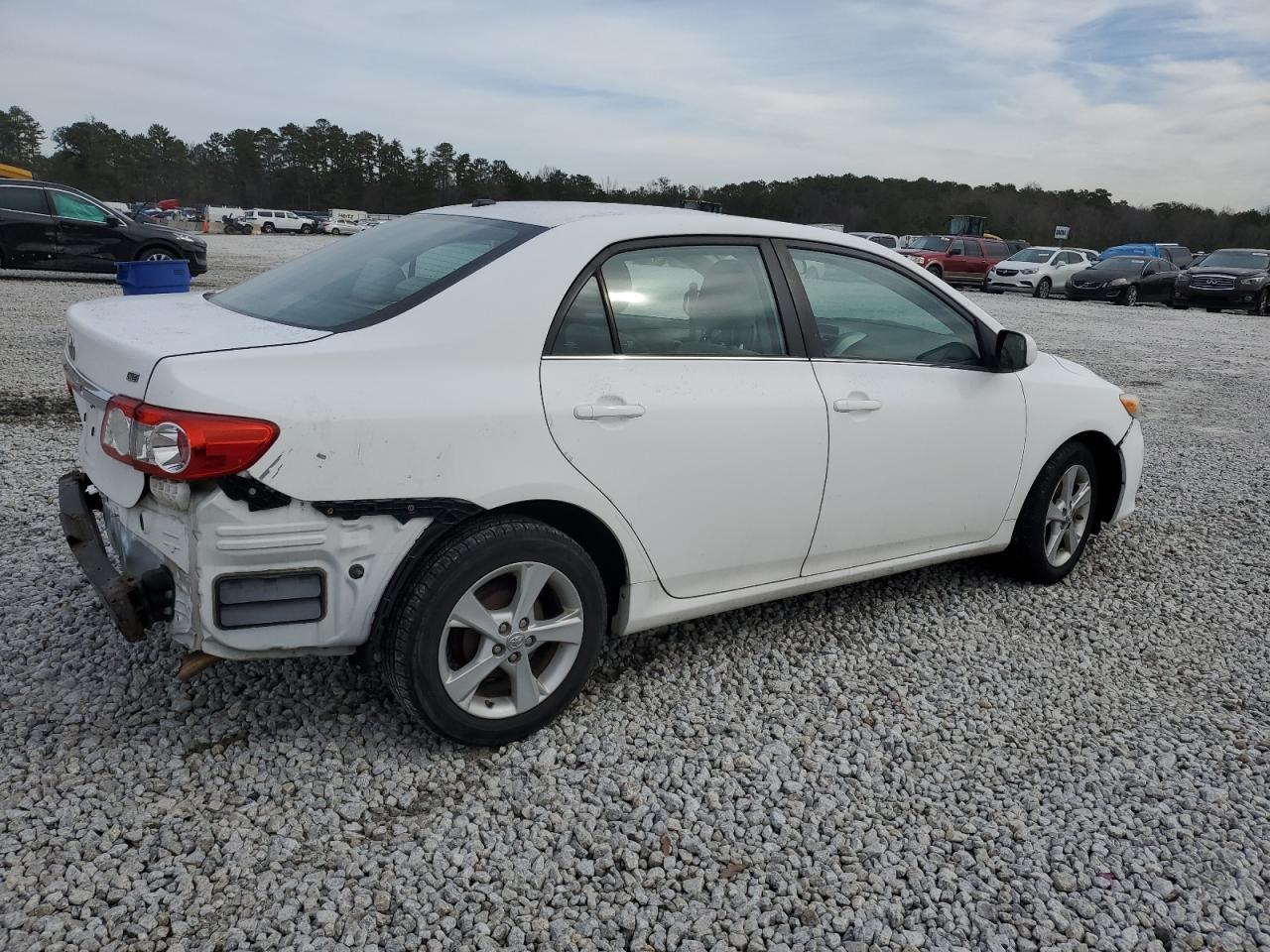 2013 TOYOTA COROLLA BA - Image 3