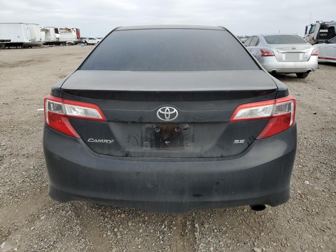 2014 TOYOTA CAMRY L - Фото 6