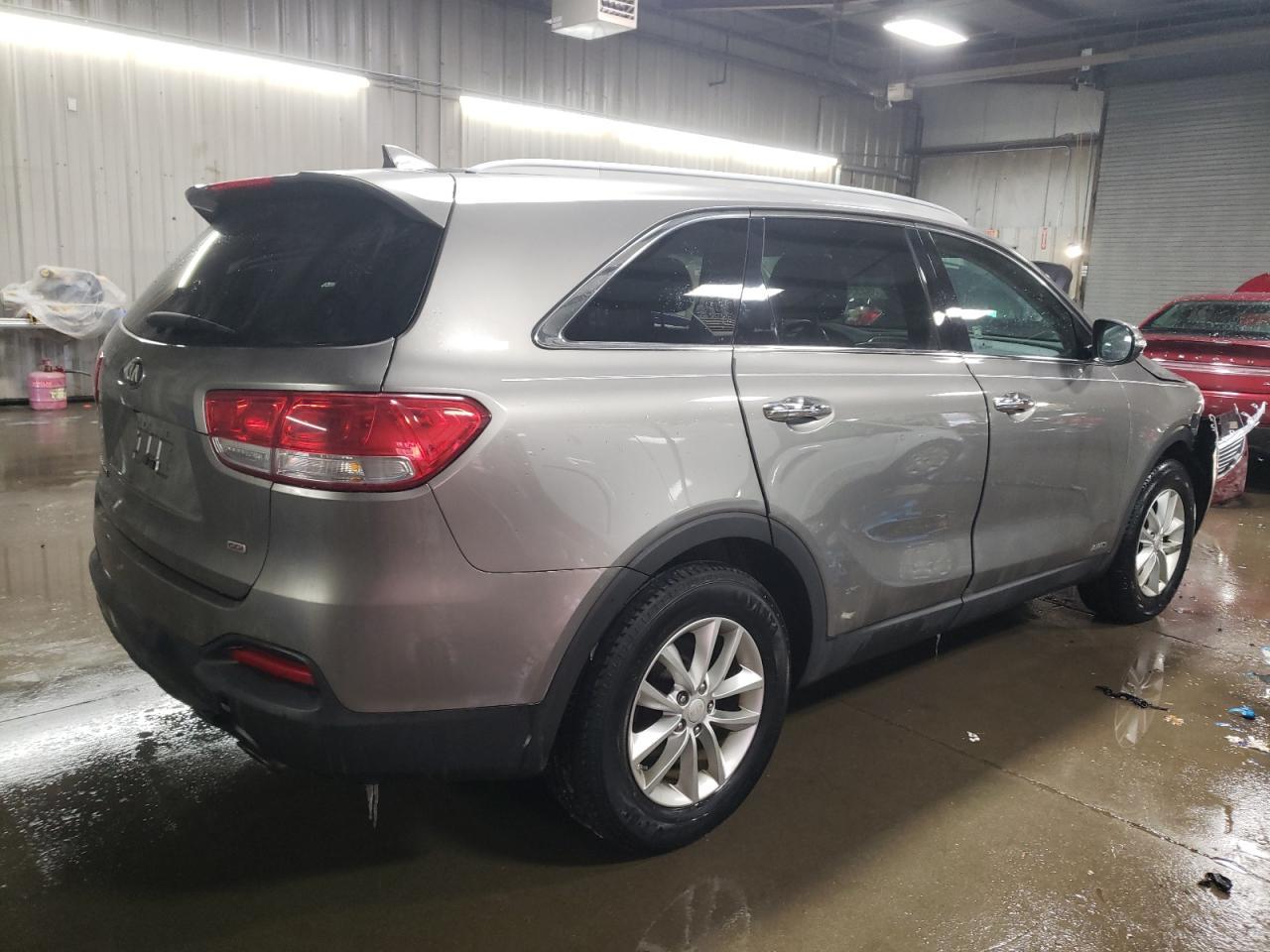 2016 KIA SORENTO LX - Image 3