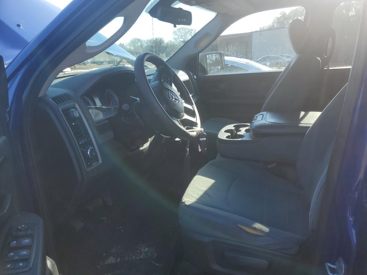 2015 RAM 1500 ST - Image 7