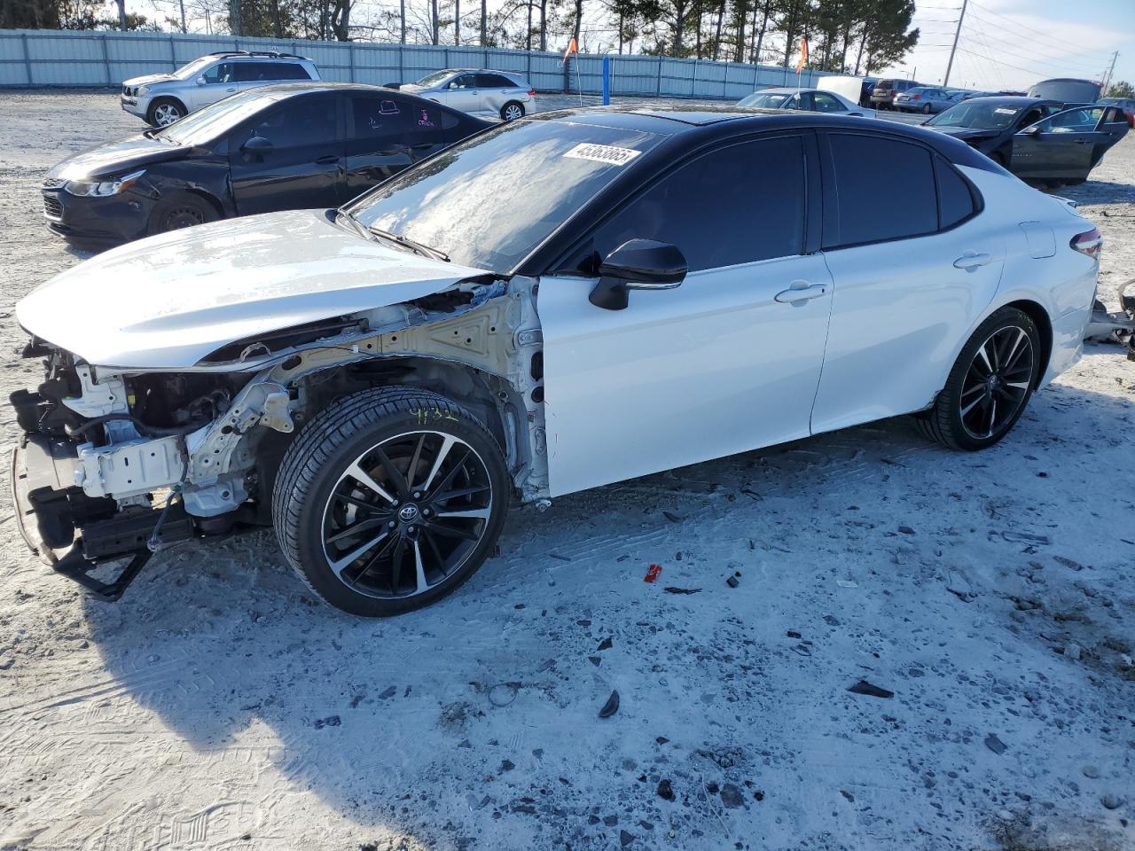 2019 TOYOTA CAMRY XSE