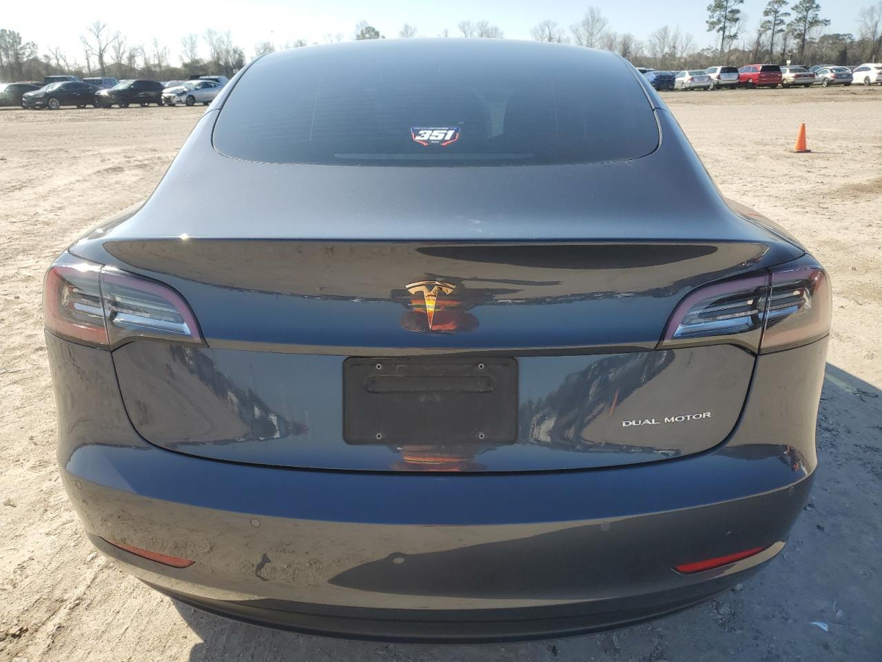 2022 TESLA MODEL 3 - Фото 6