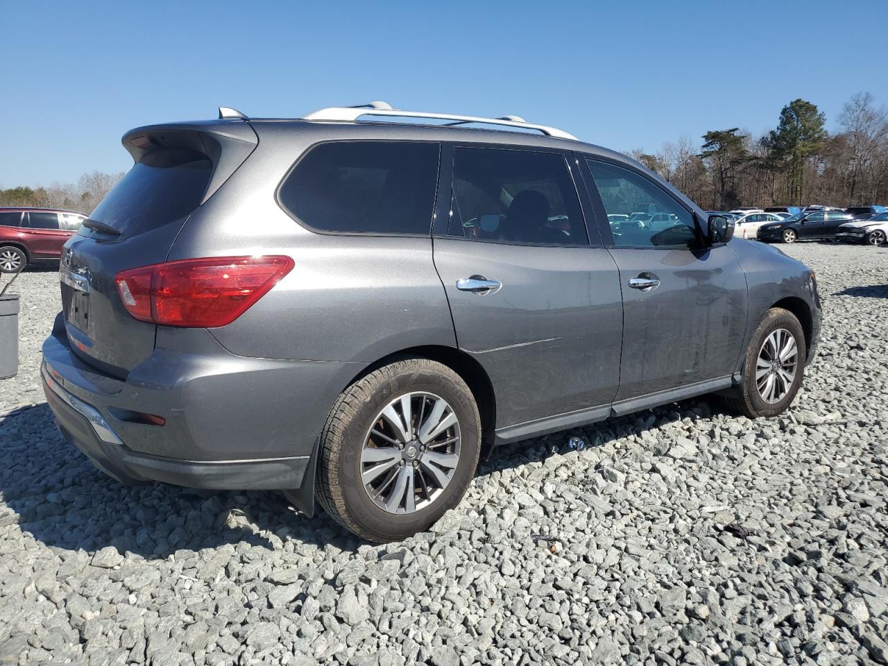 2019 NISSAN PATHFINDER - Image 3
