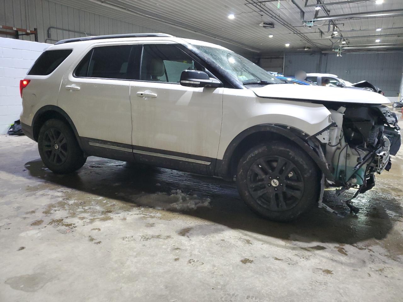 2018 FORD EXPLORER X - Image 4