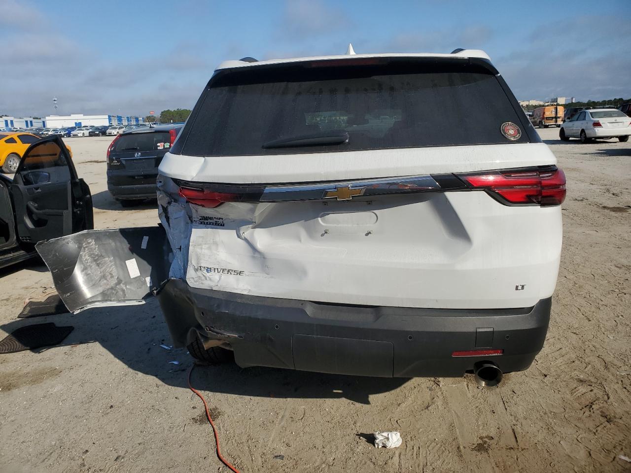 2023 CHEVROLET TRAVERSE L - Фото 6