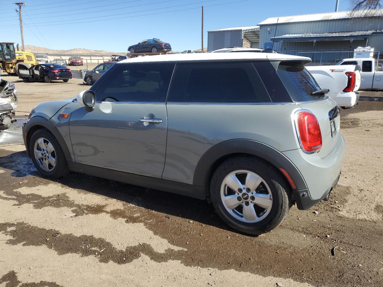 2017 MINI COOPER - Фото 2