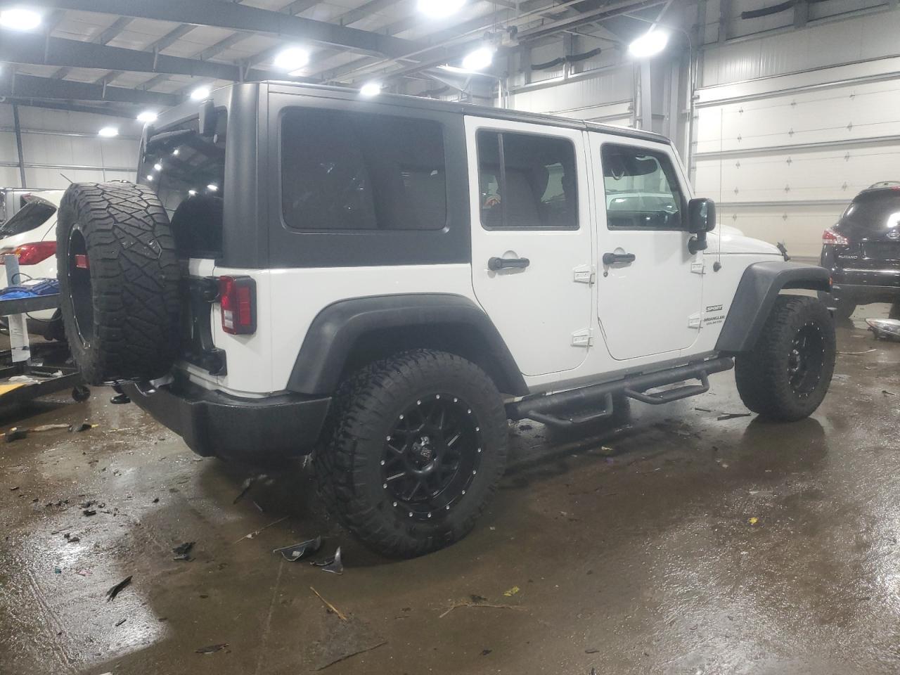 2017 JEEP WRANGLER U - Фото 3