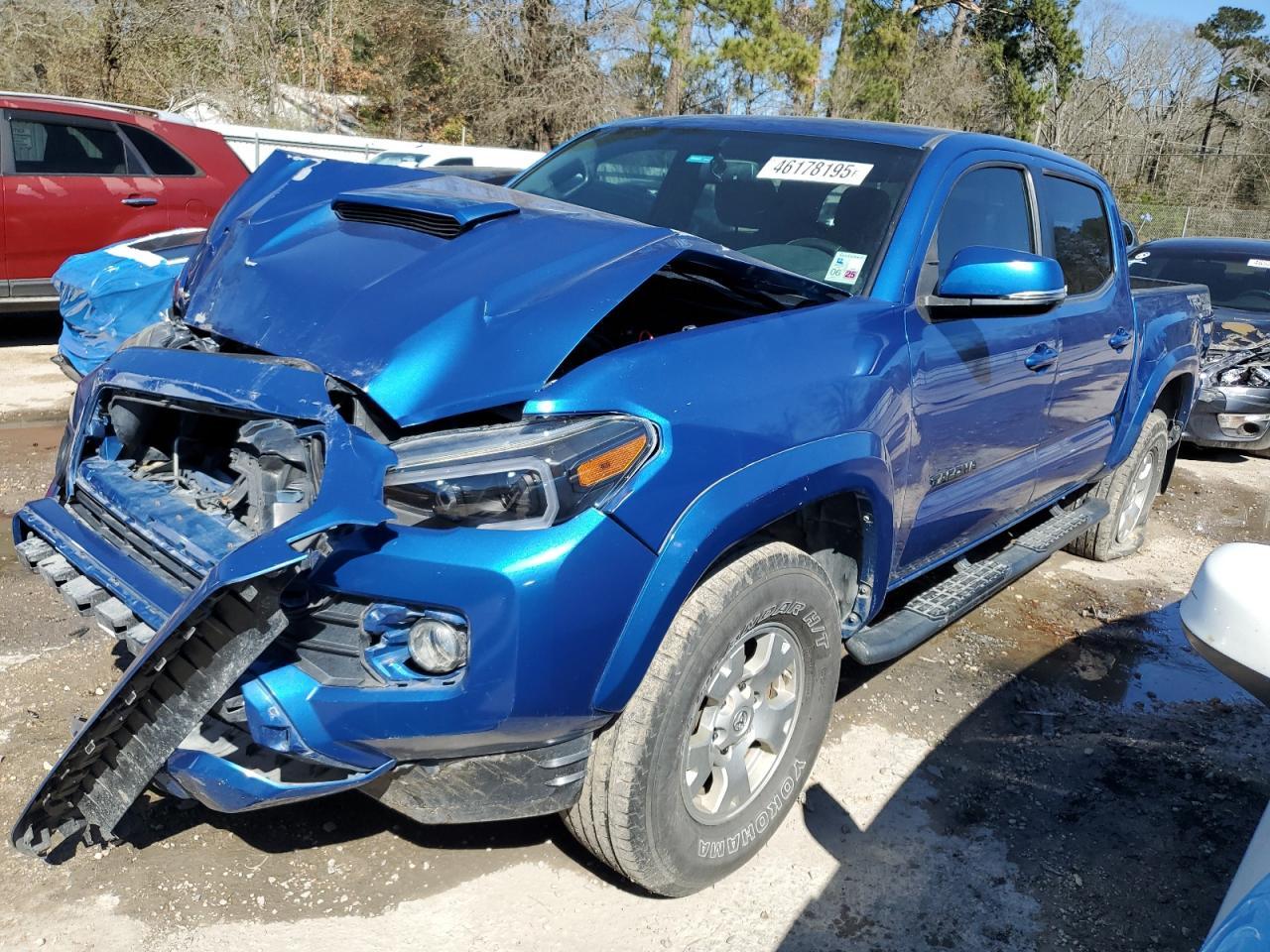 2017 TOYOTA TACOMA DOU