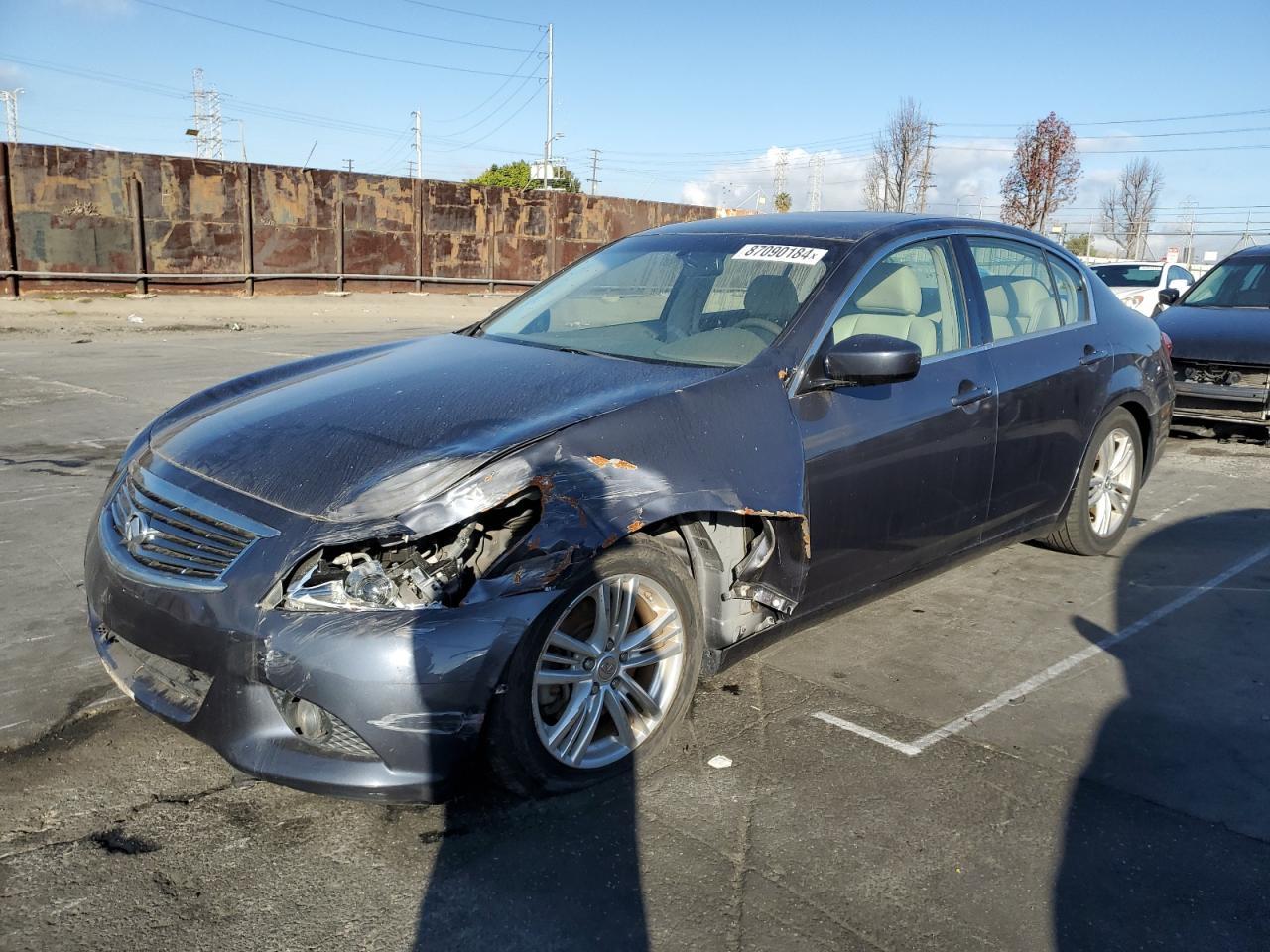 2011 INFINITI G37 BASE