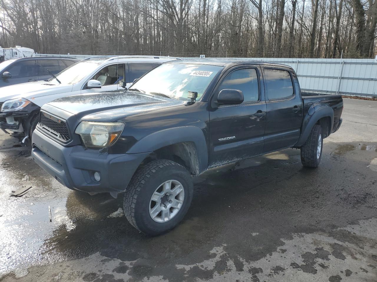 2013 TOYOTA TACOMA DOU