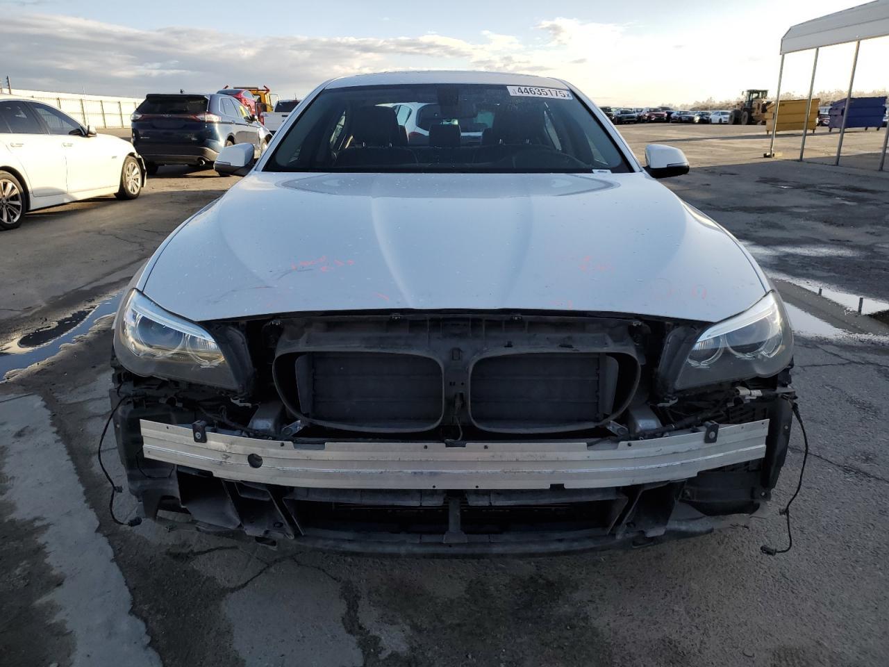 2016 BMW 528 I - Image 5