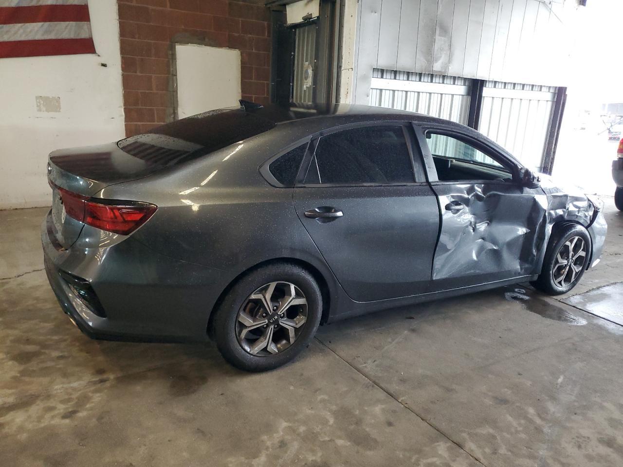 2021 KIA FORTE FE - Фото 3