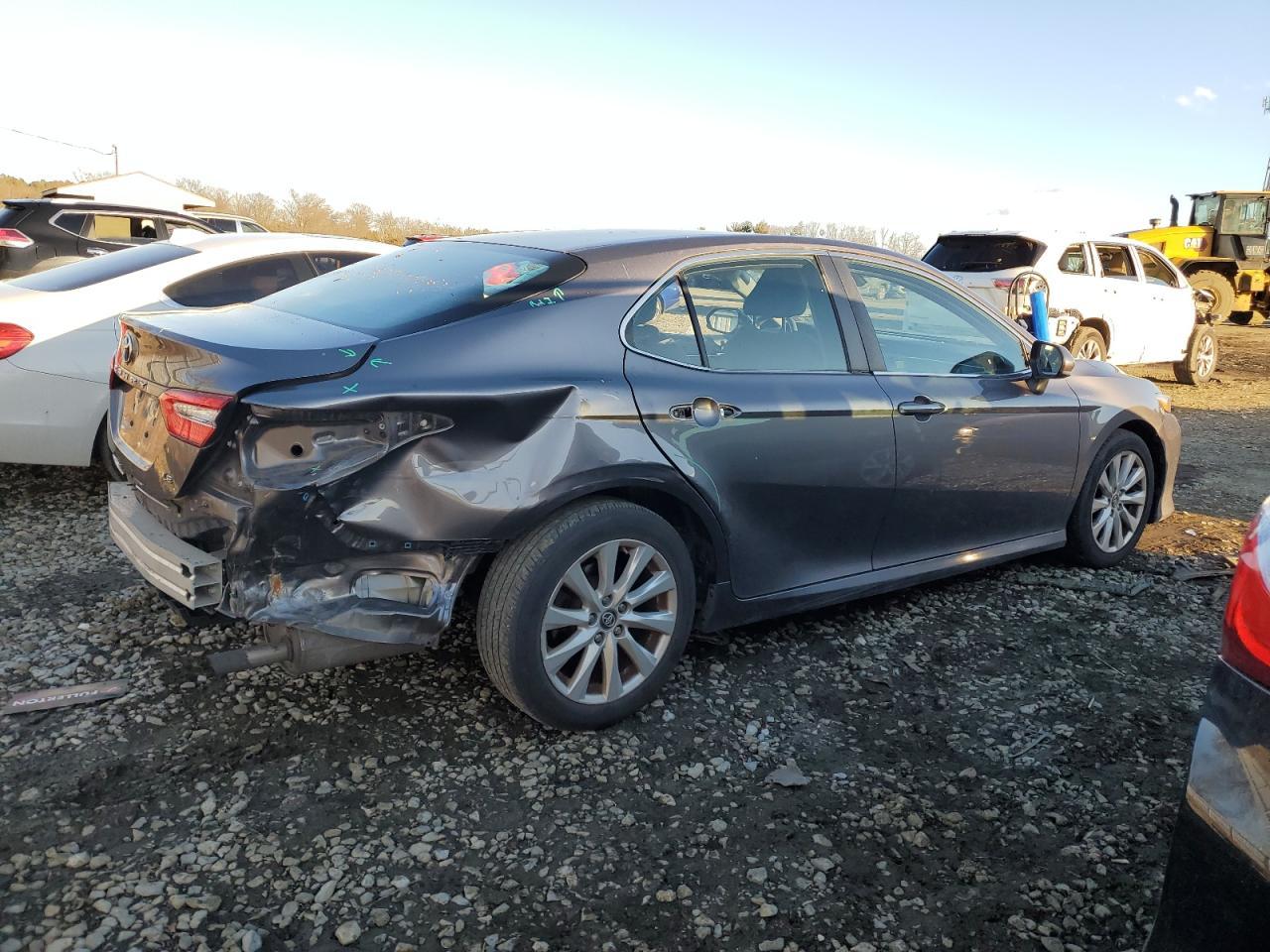 2018 TOYOTA CAMRY L - Image 3