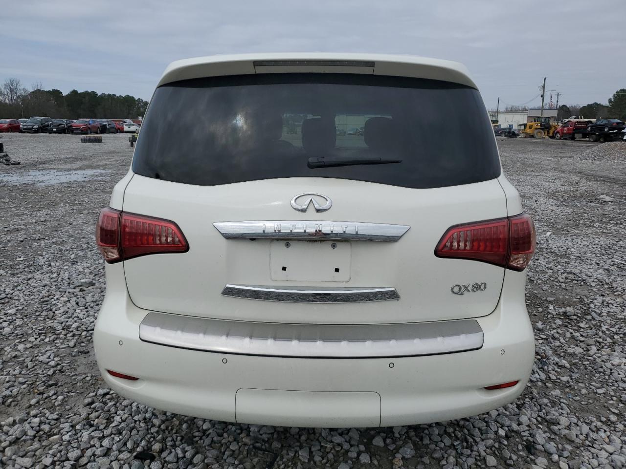 2017 INFINITI QX80 BASE - Image 6