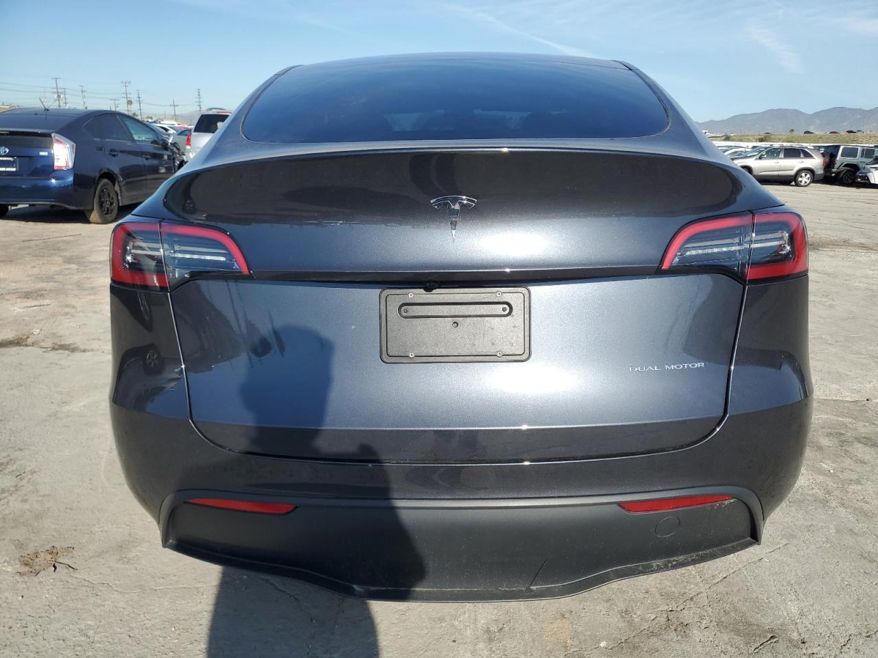 2024 TESLA MODEL Y - Фото 6