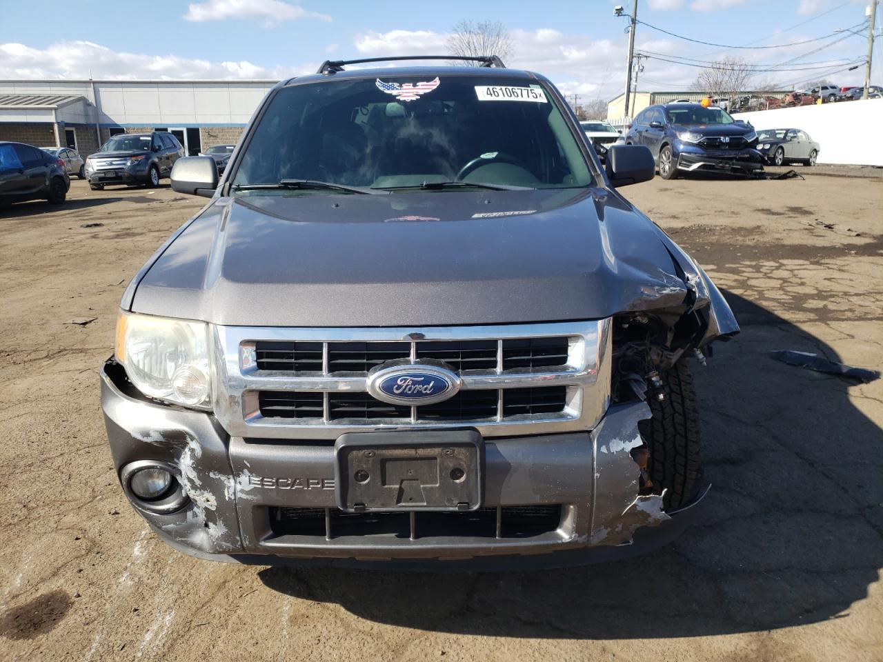 2012 FORD ESCAPE XLT - Image 5