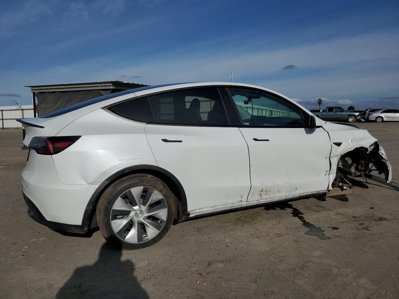 2024 TESLA MODEL Y - Image 3