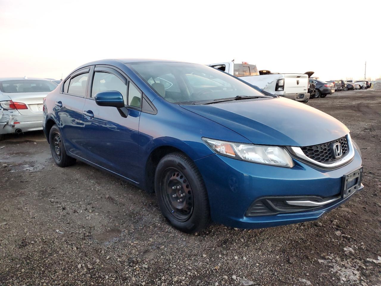 2015 HONDA CIVIC LX - Image 4