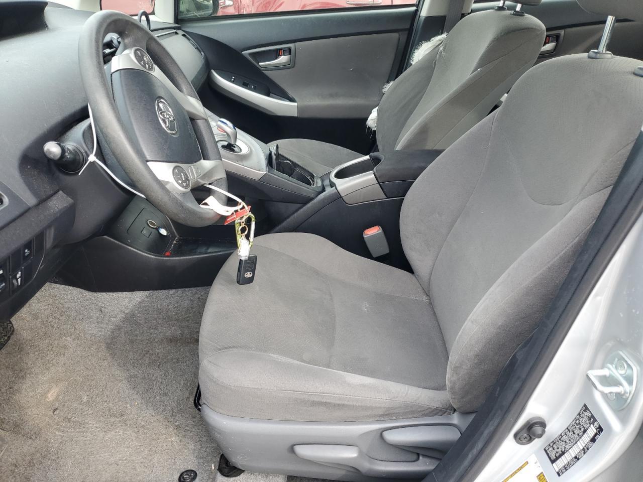 2015 TOYOTA PRIUS - Фото 7