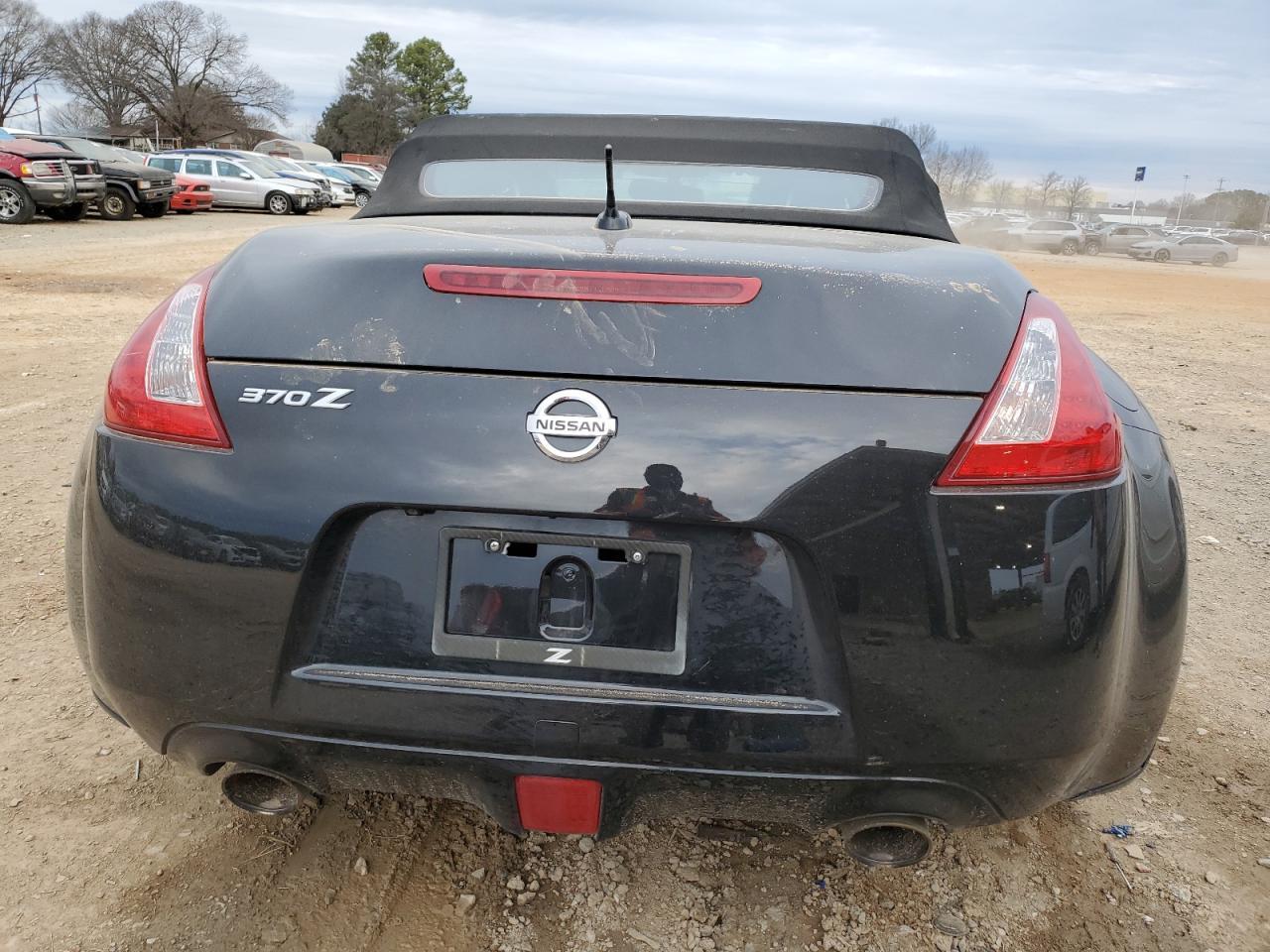 2016 NISSAN 370Z BASE - Image 6