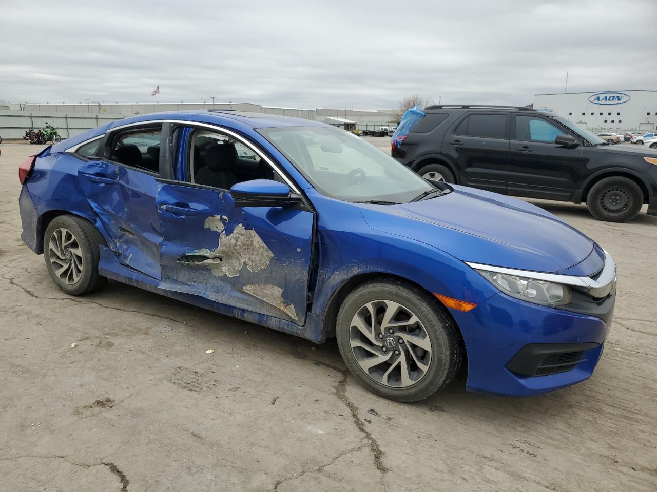 2018 HONDA CIVIC EX - Image 4