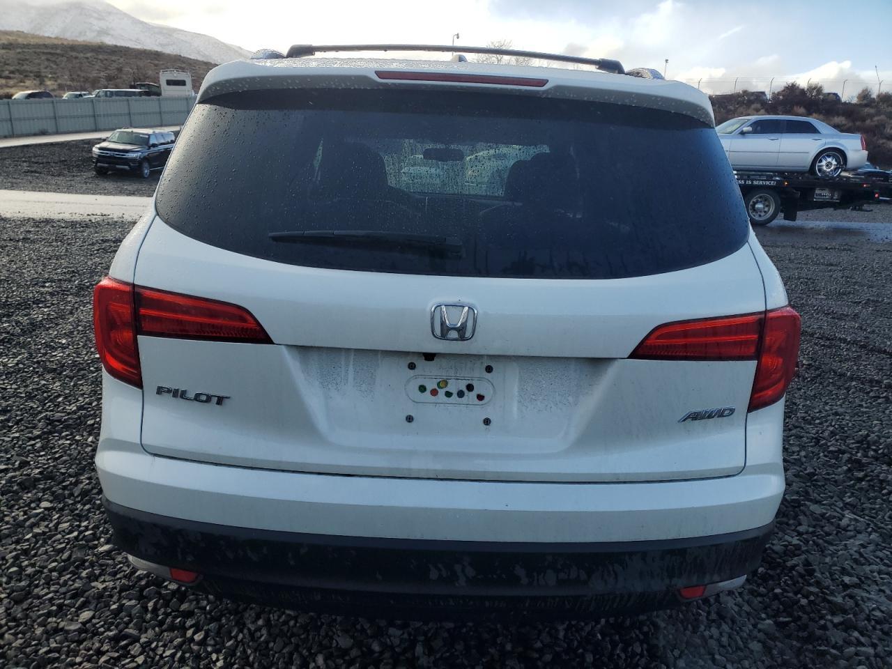 2016 HONDA PILOT EXLN - Image 6
