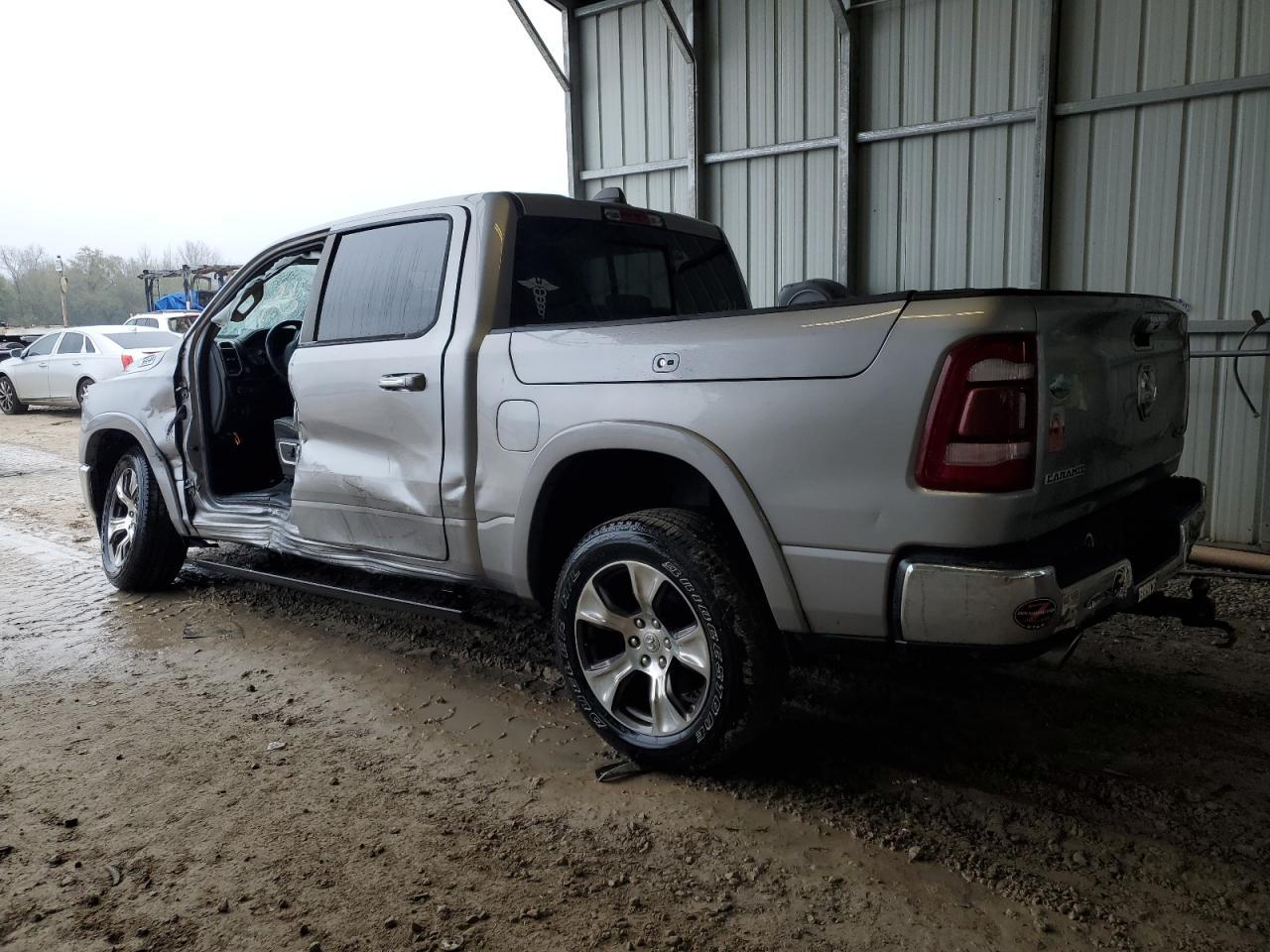2019 RAM 1500 LARAM - Фото 2