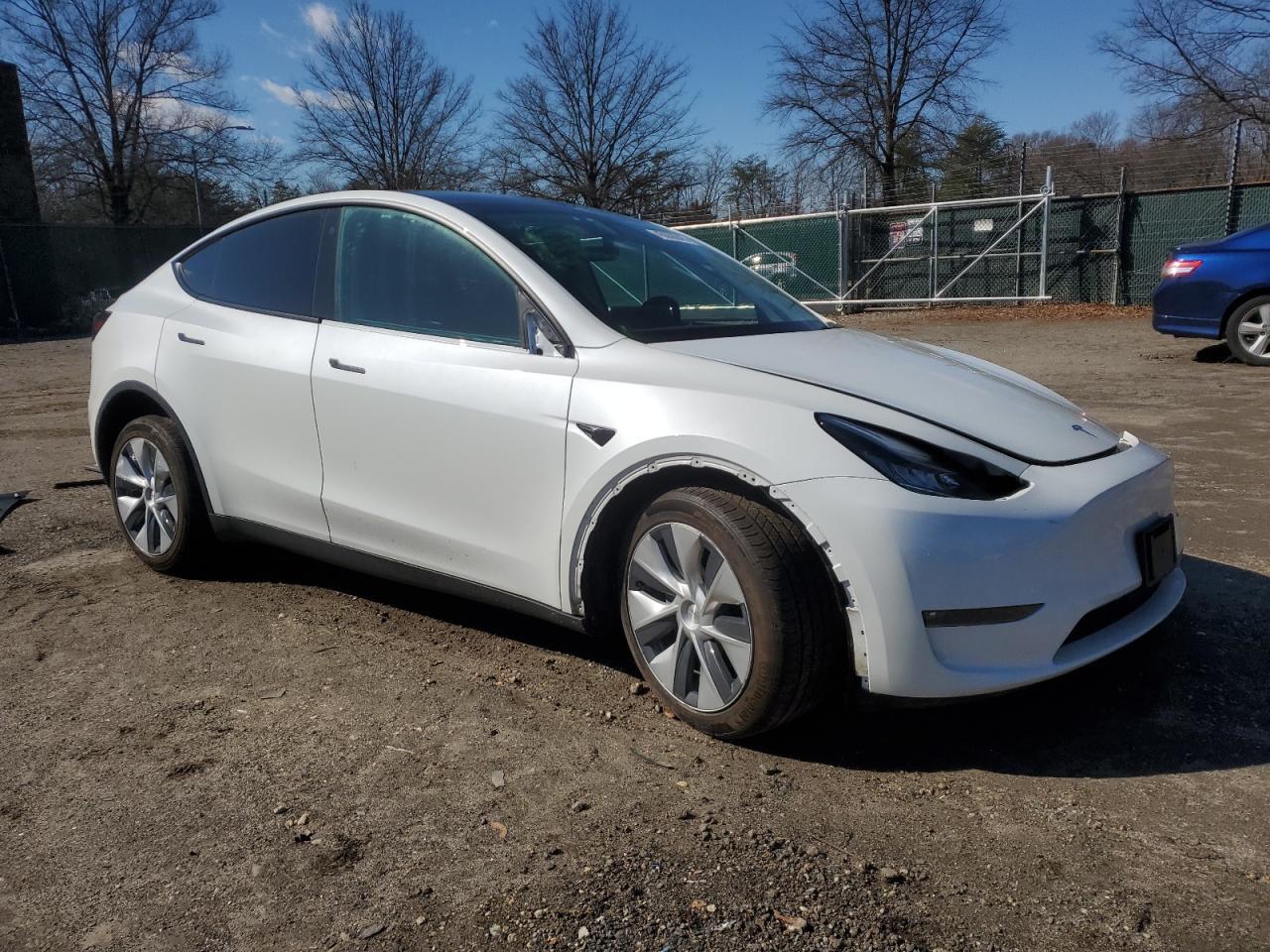 2023 TESLA MODEL Y - Image 4