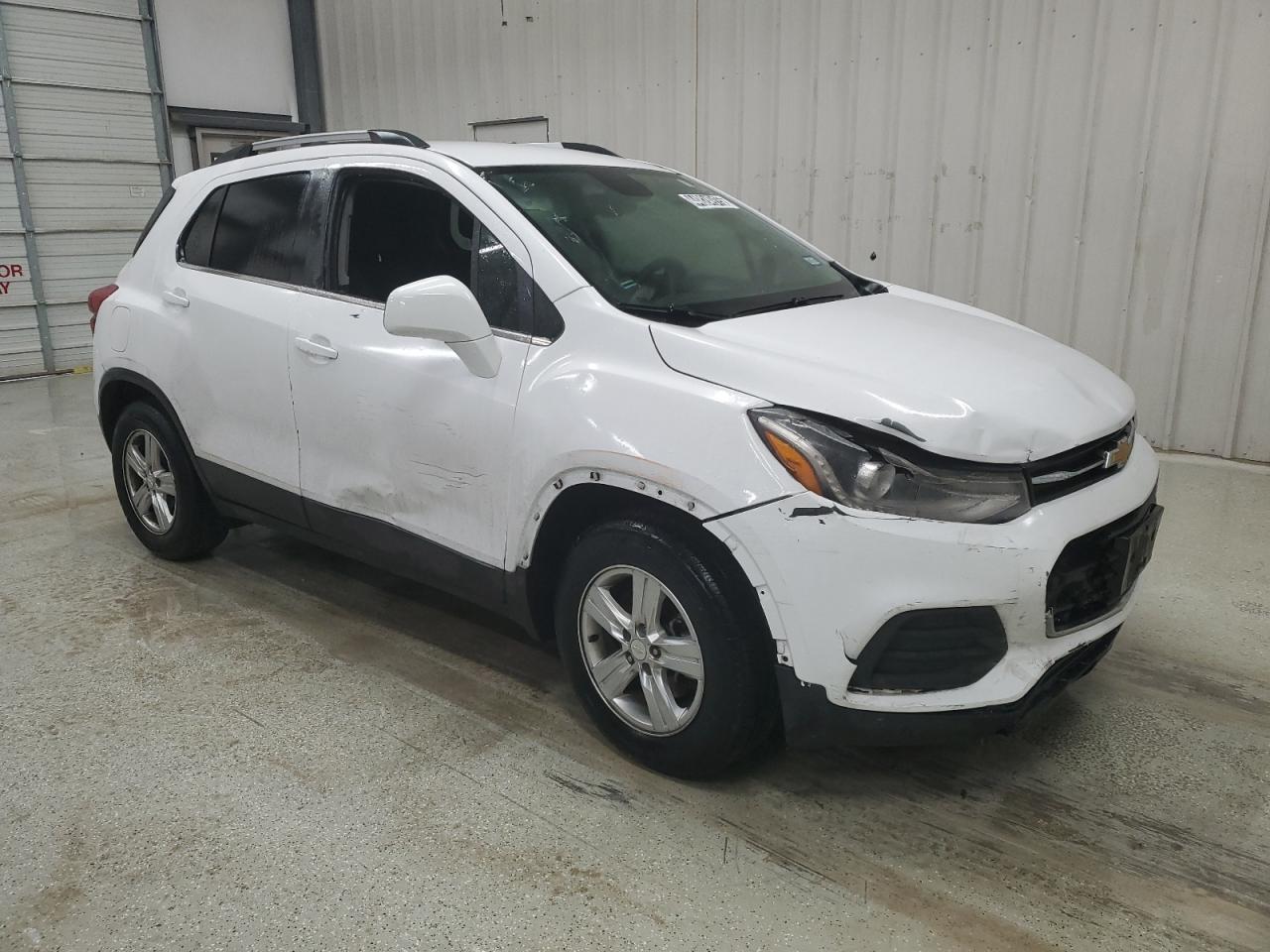 2019 CHEVROLET TRAX 1LT - Фото 4