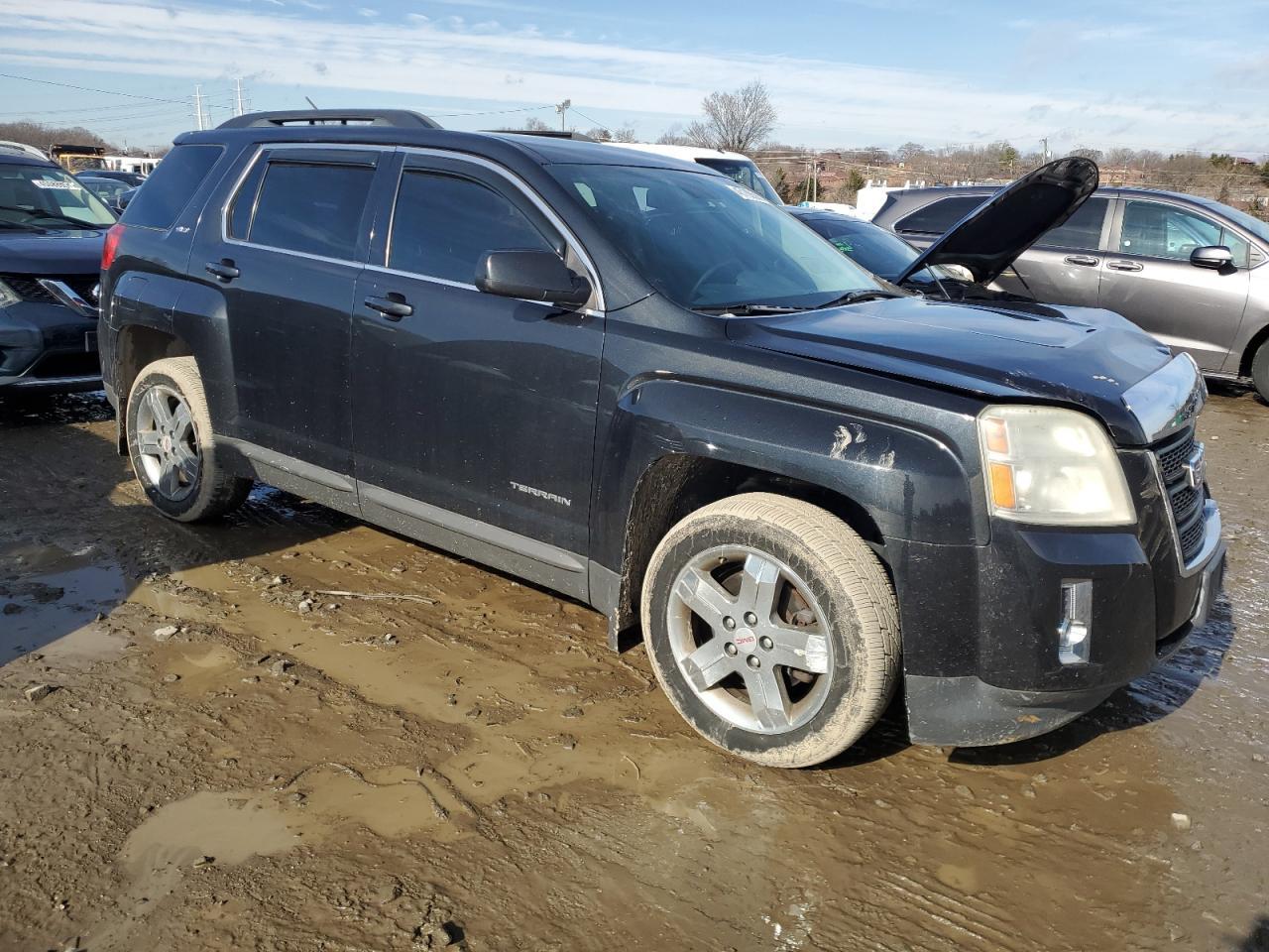 2013 GMC TERRAIN SL - Image 4