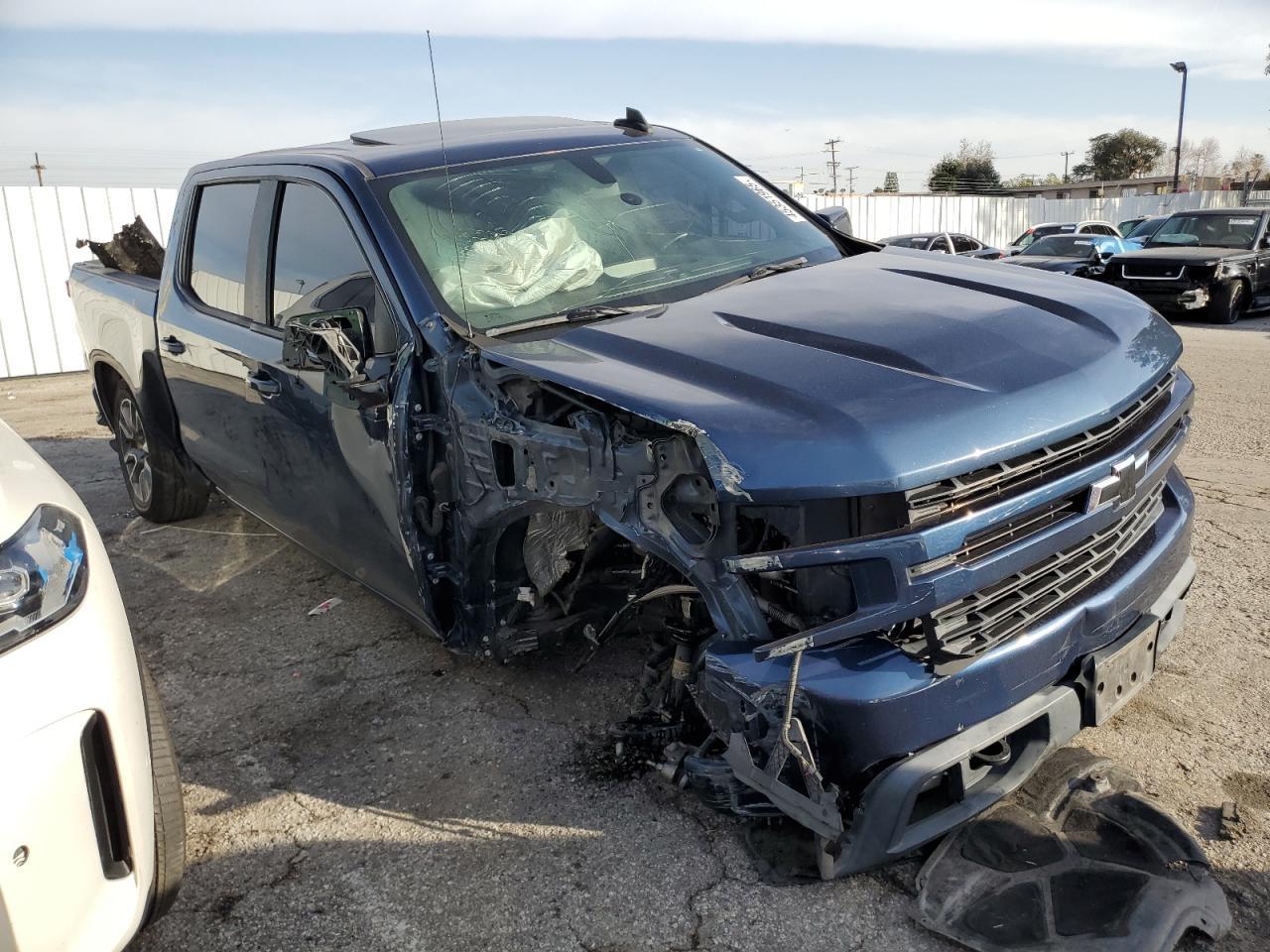2019 CHEVROLET SILVERADO - Фото 4