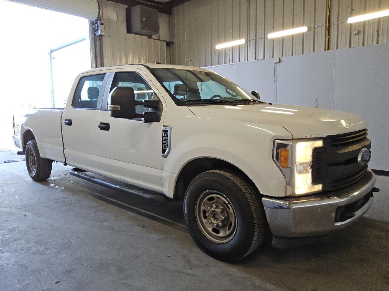 2017 FORD F250 SUPER - Image 4