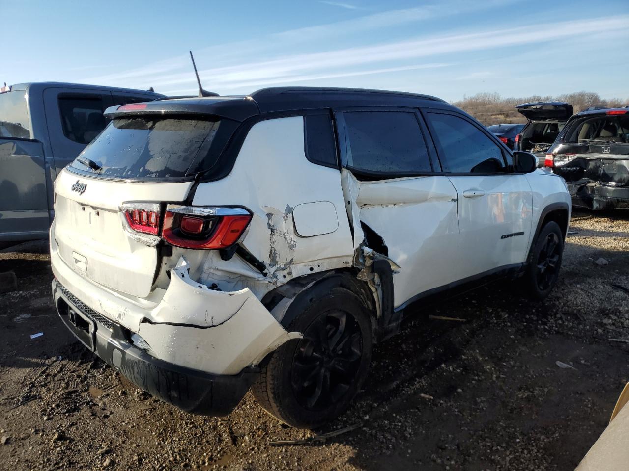 2018 JEEP COMPASS LA - Image 3